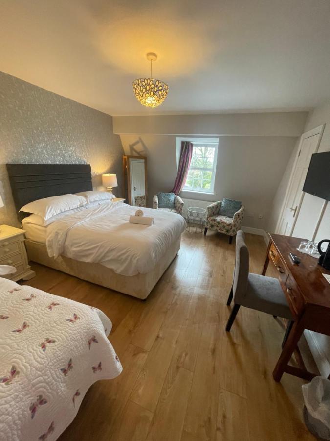 Beechwood House Accommodation Бларни Экстерьер фото