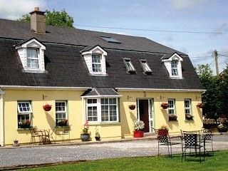Beechwood House Accommodation Бларни Экстерьер фото