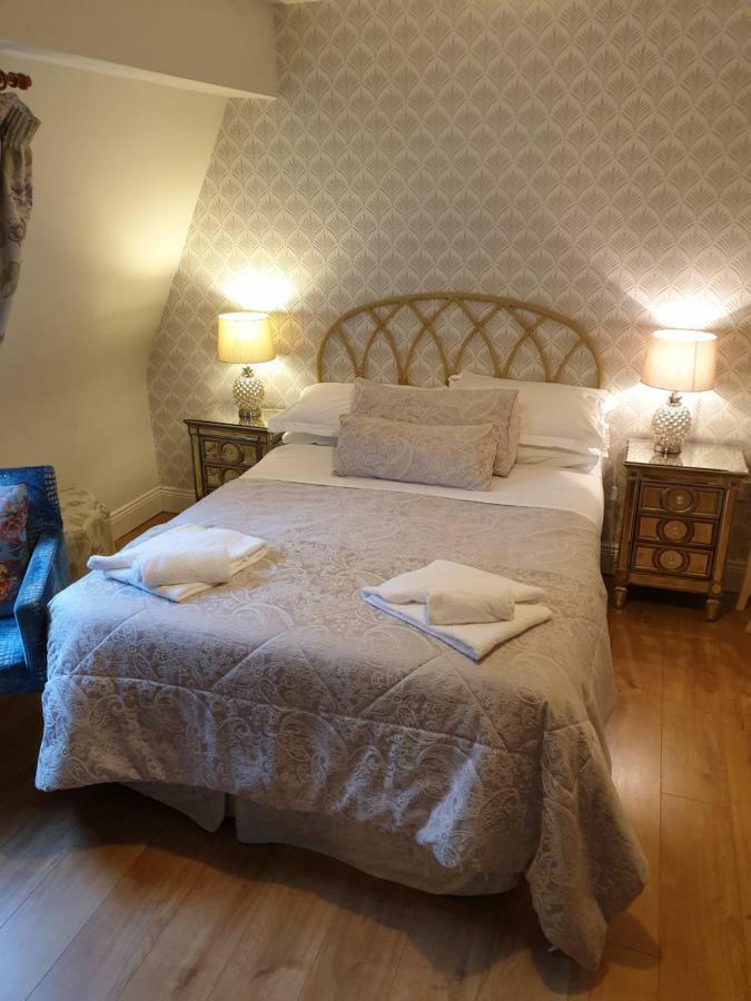 Beechwood House Accommodation Бларни Экстерьер фото